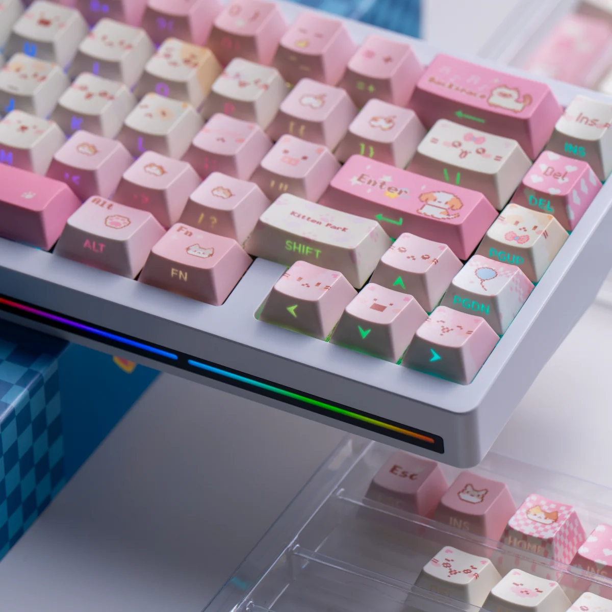 Keyboard Keycaps Cute Meow Pink Customized Civet Cat Pixel Theme Cherry Pbt Side Engraved Sublimation Translucent Keycaps
