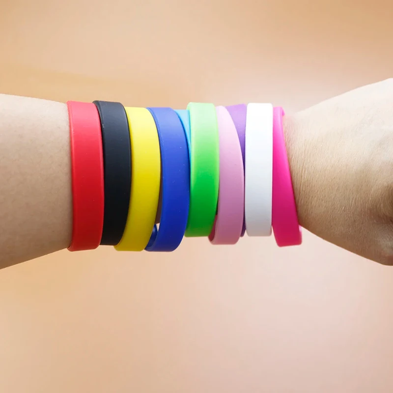 20 unids/lote, venta al por mayor, pulsera de goma de silicona, pulsera Flexible, brazalete, brazalete deportivo informal, correa de muñeca de silicona - imagen 4