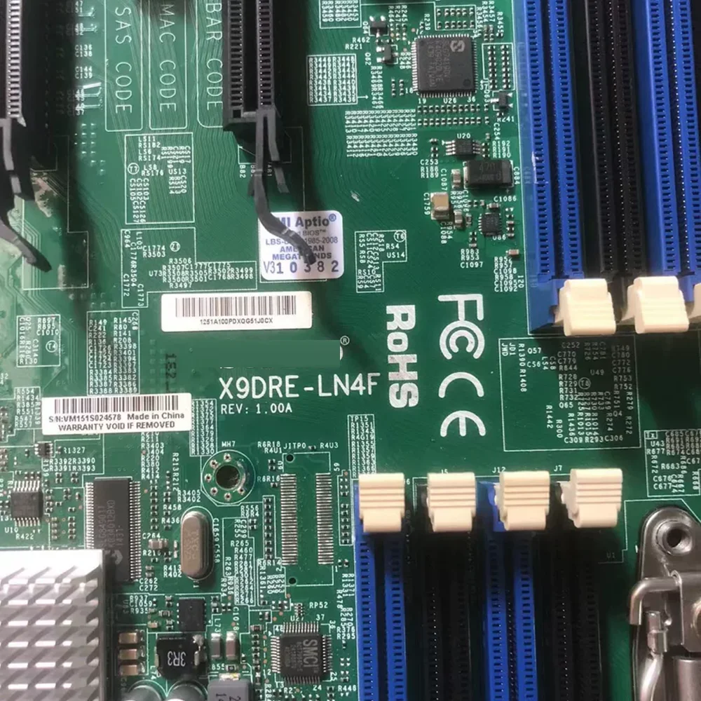 Placa base del servidor E5-2600 Familia ECC LGA2011 DDR3 8x SATA2 y 2x puertos SATA3 X9DRE-LN4F - imagen 2