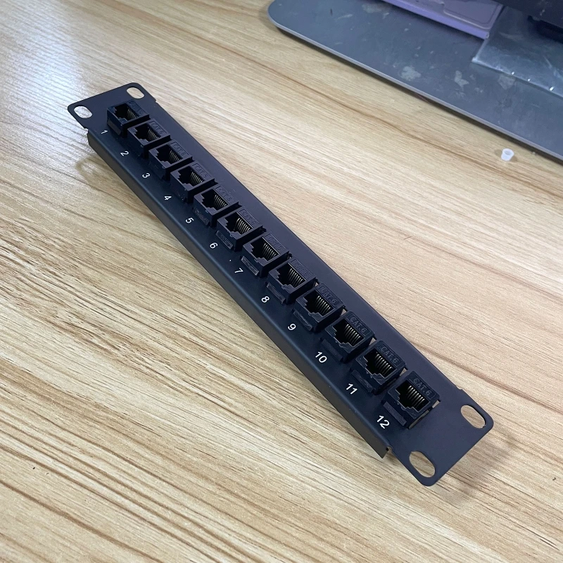 Panel Parche CAT6 UTP 12 Puertos Rack 19" 10G - imagen 3
