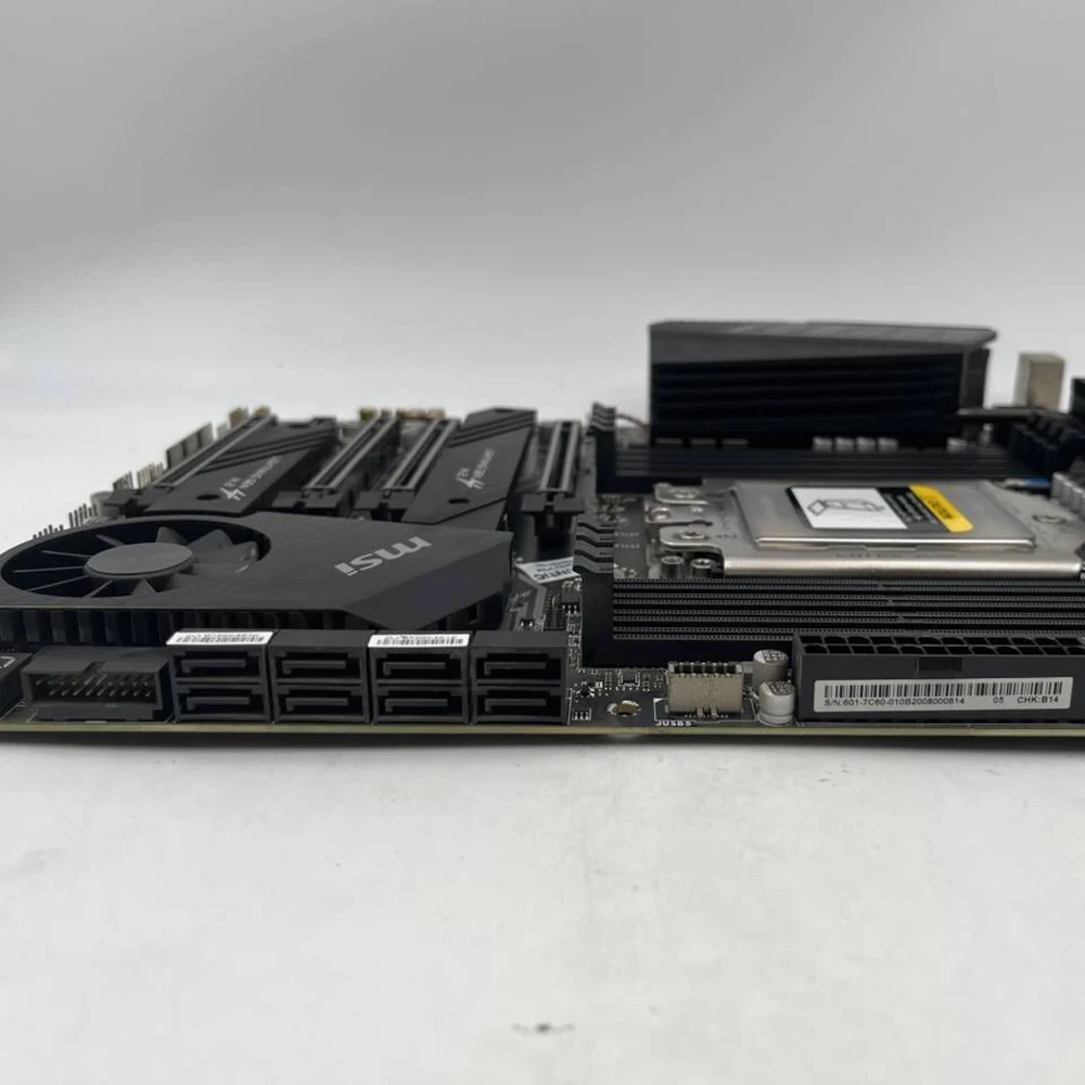 Para placa de escritorio MSI ATX TRX40 Socket sTRX4 DDR4 SATA3 compatible con procesadores AMD Ryzen Threadripper de tercera generación TRX40 PRO 10G - imagen 4