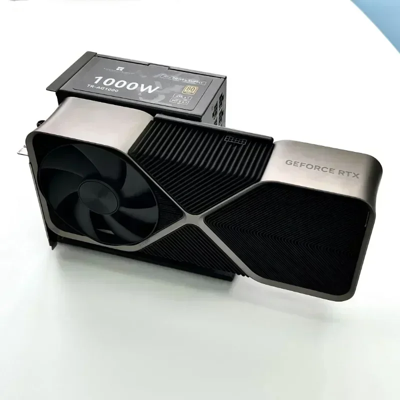 Adaptador EGPU externo UT4G-BK7 para portátil, USB4.0 a Pcie X16 EGPU para Thunderbolt 4/3 PCI-E 4,0 X4, base GPU para ordenador portátil NUC ITX STX - imagen 4