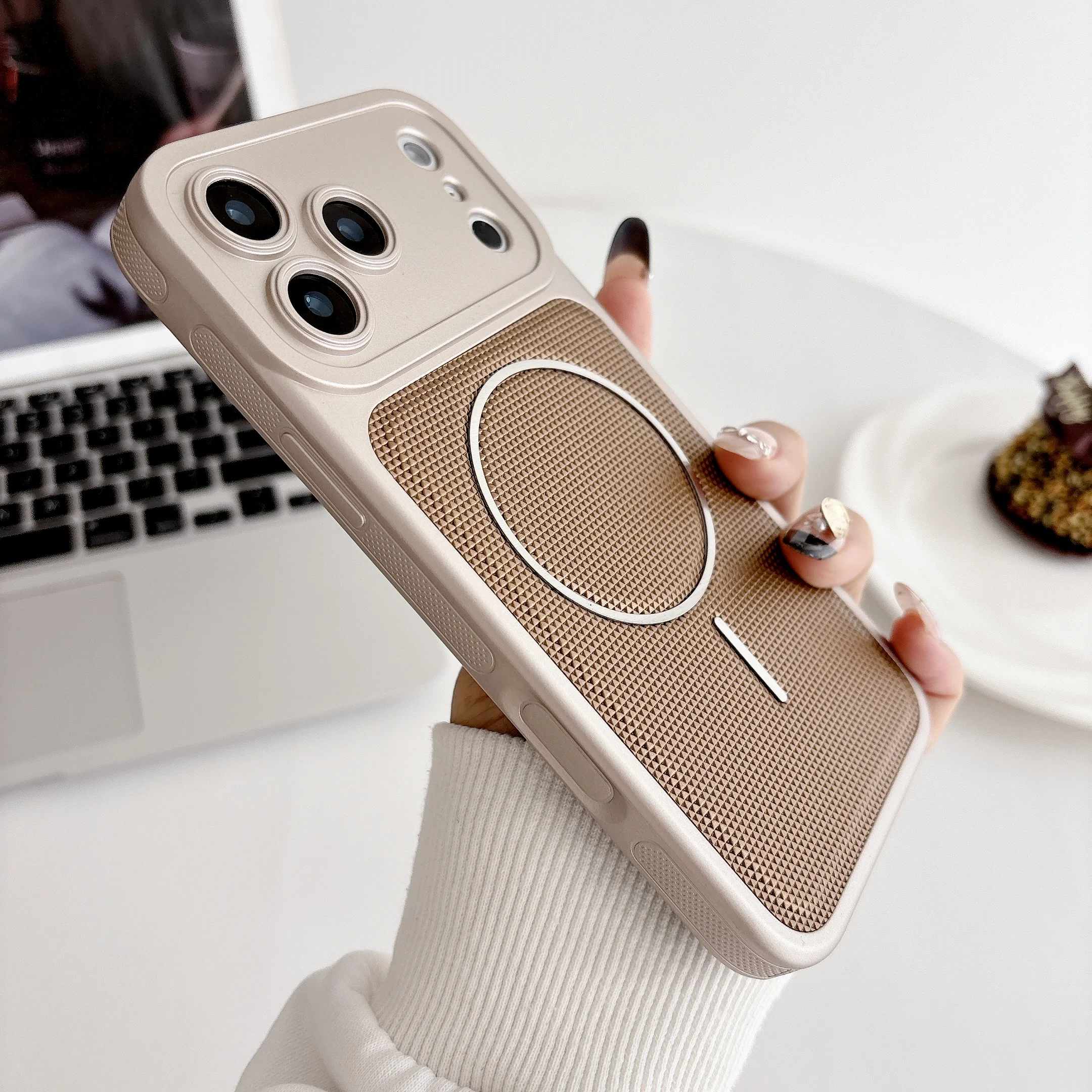 Funda transformada en la serie 17 para iPhone 17 16 15 14 13 Pro Max, funda protectora de cámara suave Mag-safe de cuero magnético - imagen 4