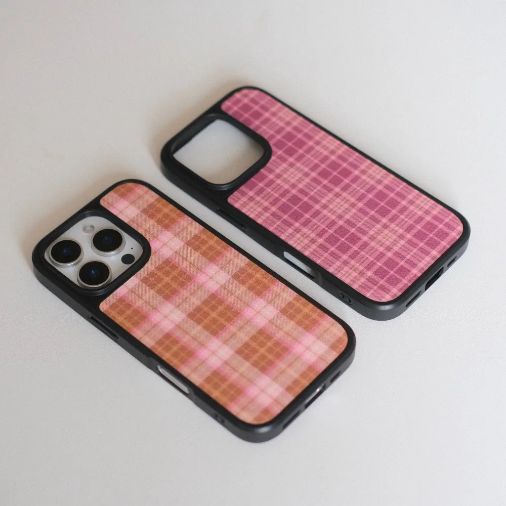 Funda de teléfono con textura de cuero y marco negro a cuadros Retro para iPhone11/12/13/14/15/16/17 Pro Max, patrón de cuadros multicolor - imagen 4