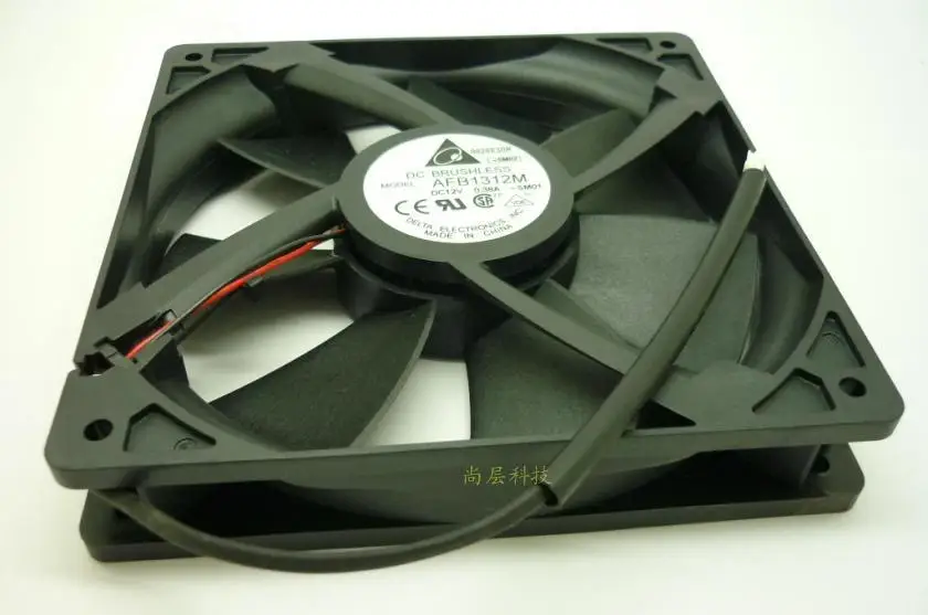Ventilador Delta AFB1312M 135mm para Servidor DC 12V Refrigeración - imagen 3