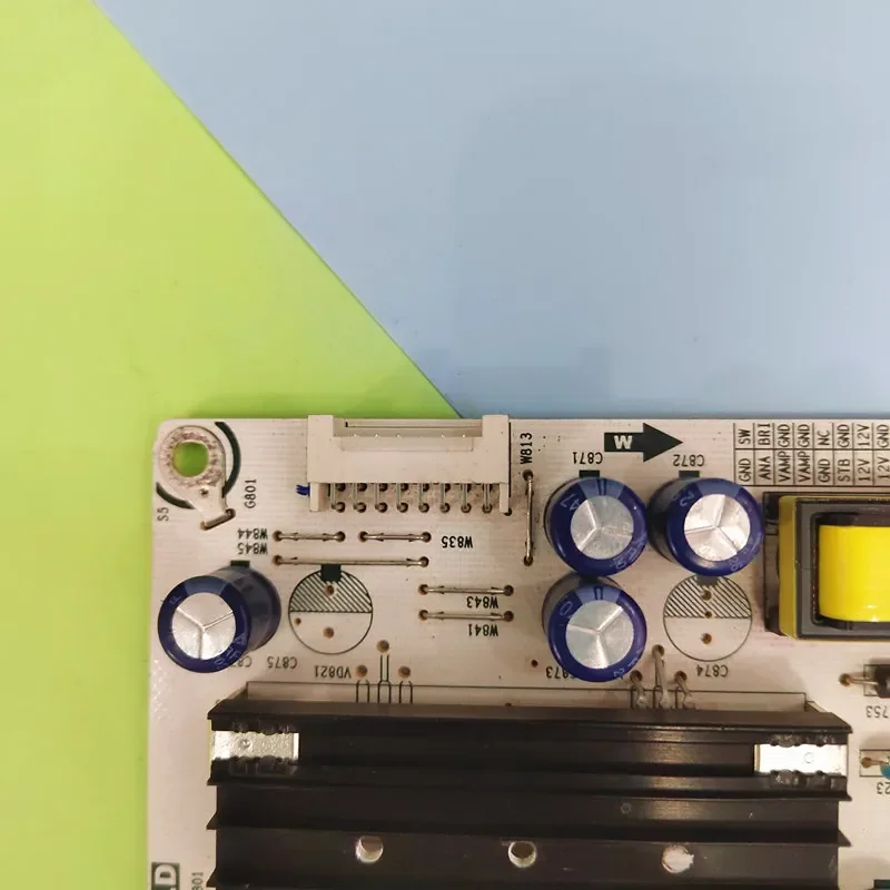 RSAG7.820.8718/ROH HLL-4365WU 278428 Placa de alimentación adecuada para TV LCD 65R6E3 65R6E4 65H6570G 65R7G5 65A7100FTUK 65A7100 - imagen 3