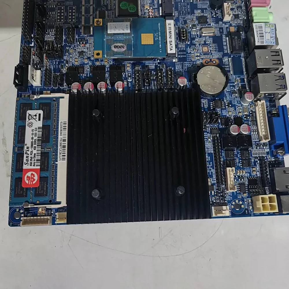 Placa base de control industrial ITX-J1900TC-2CD8 - imagen 2