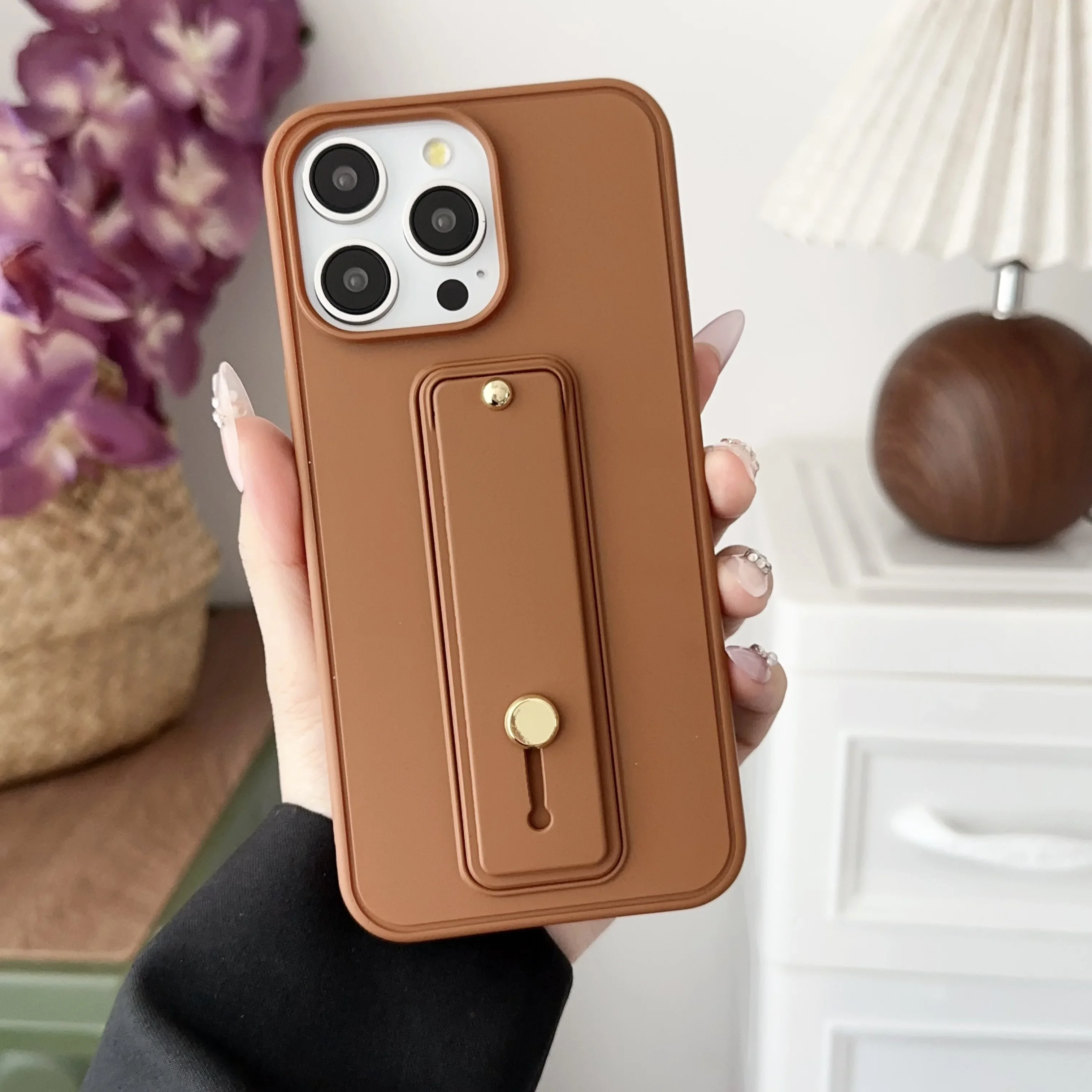 Funda de cuero con pulsera invisible de lujo para iPhone 16 Pro Max 15 Plus 14 13 12 11 XS XR X SE2022 cubierta con sensación de piel con soporte - imagen 2