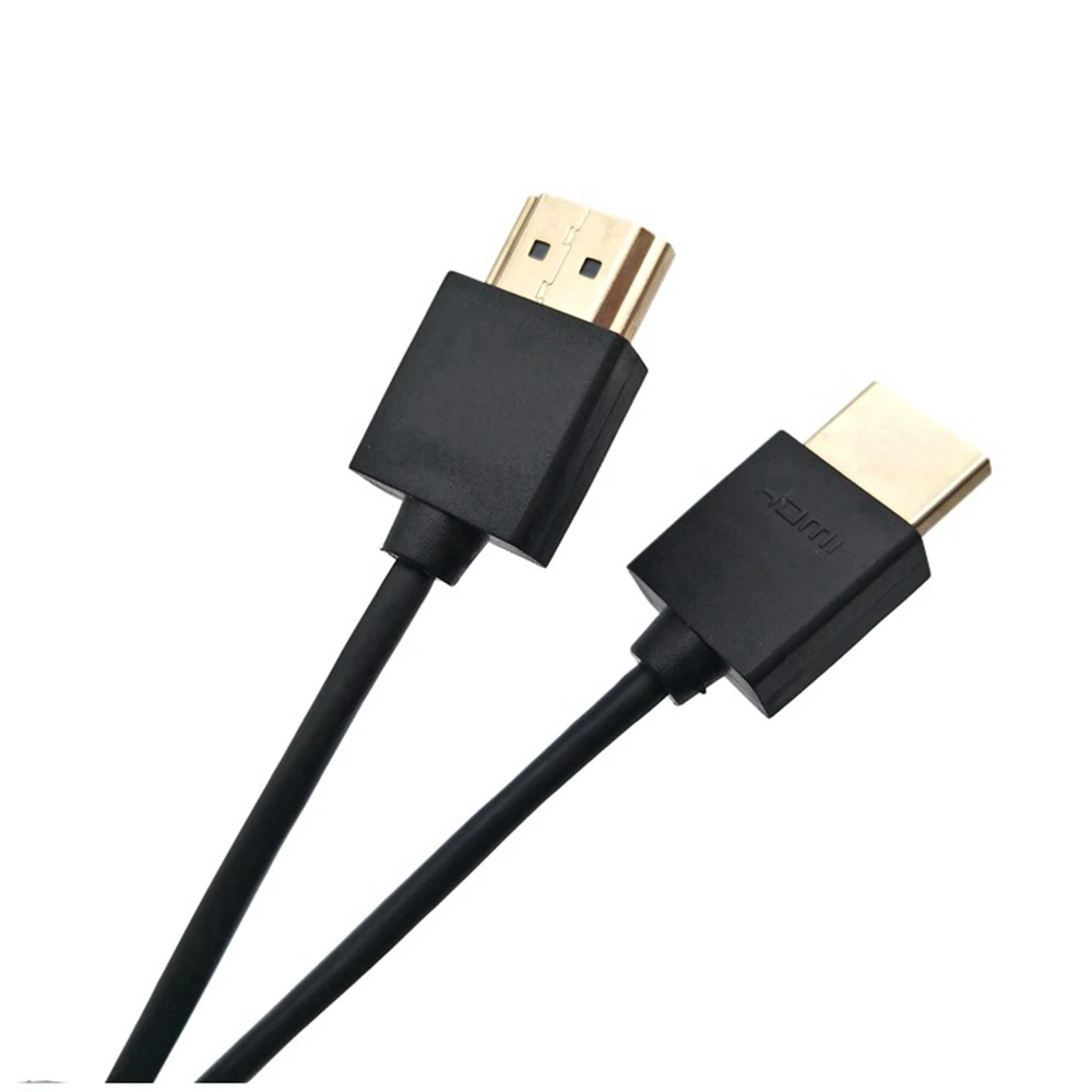 Detalle de la textura suave y flexible del cable