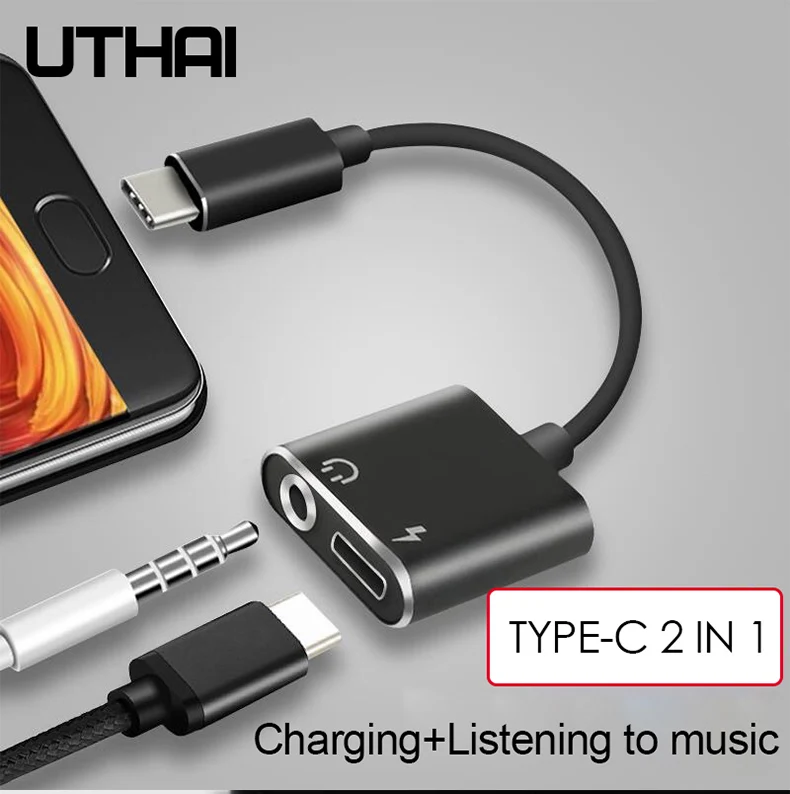 Adaptador UTHAI T11 visto de frente mostrando el conector USB-C y jack 3.5mm