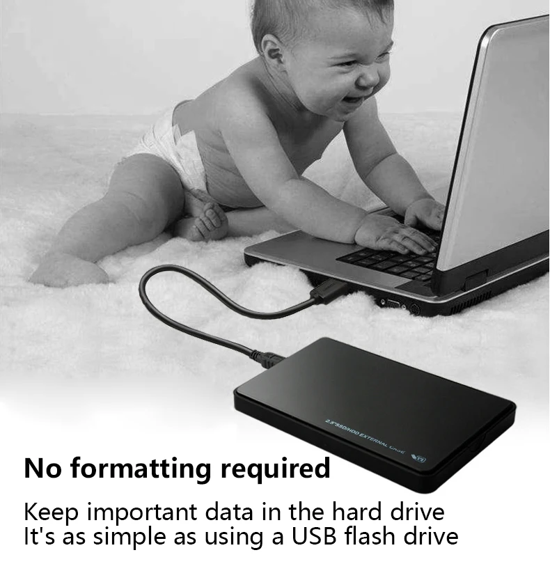 Detalle de la conexión USB y el disco insertado