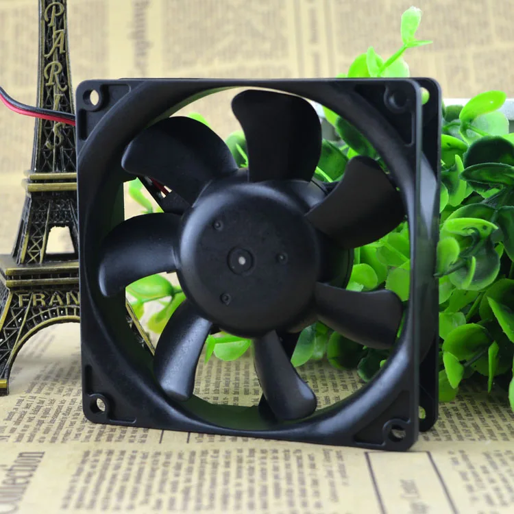 Comparación de tamaño con ventilador estándar