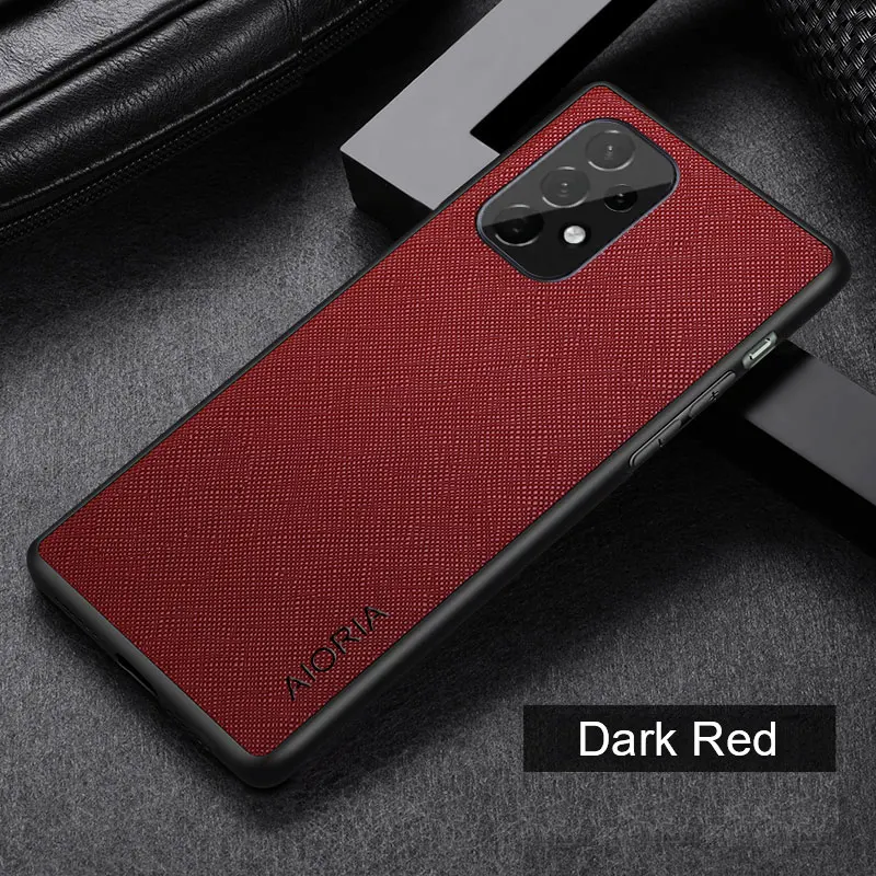 Funda de cuero con textura cruzada en tono oscuro