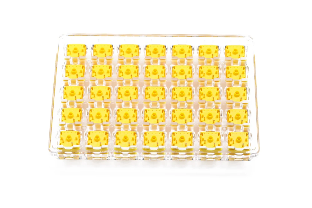 Vista frontal de interruptores Gateron