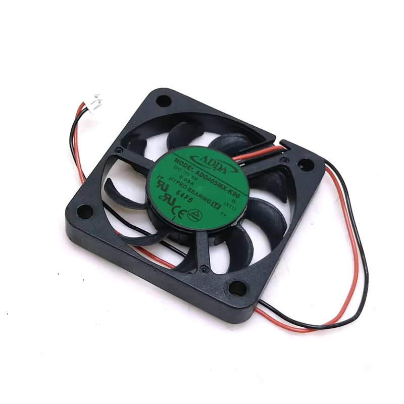 Ventilador ultradelgado instalado