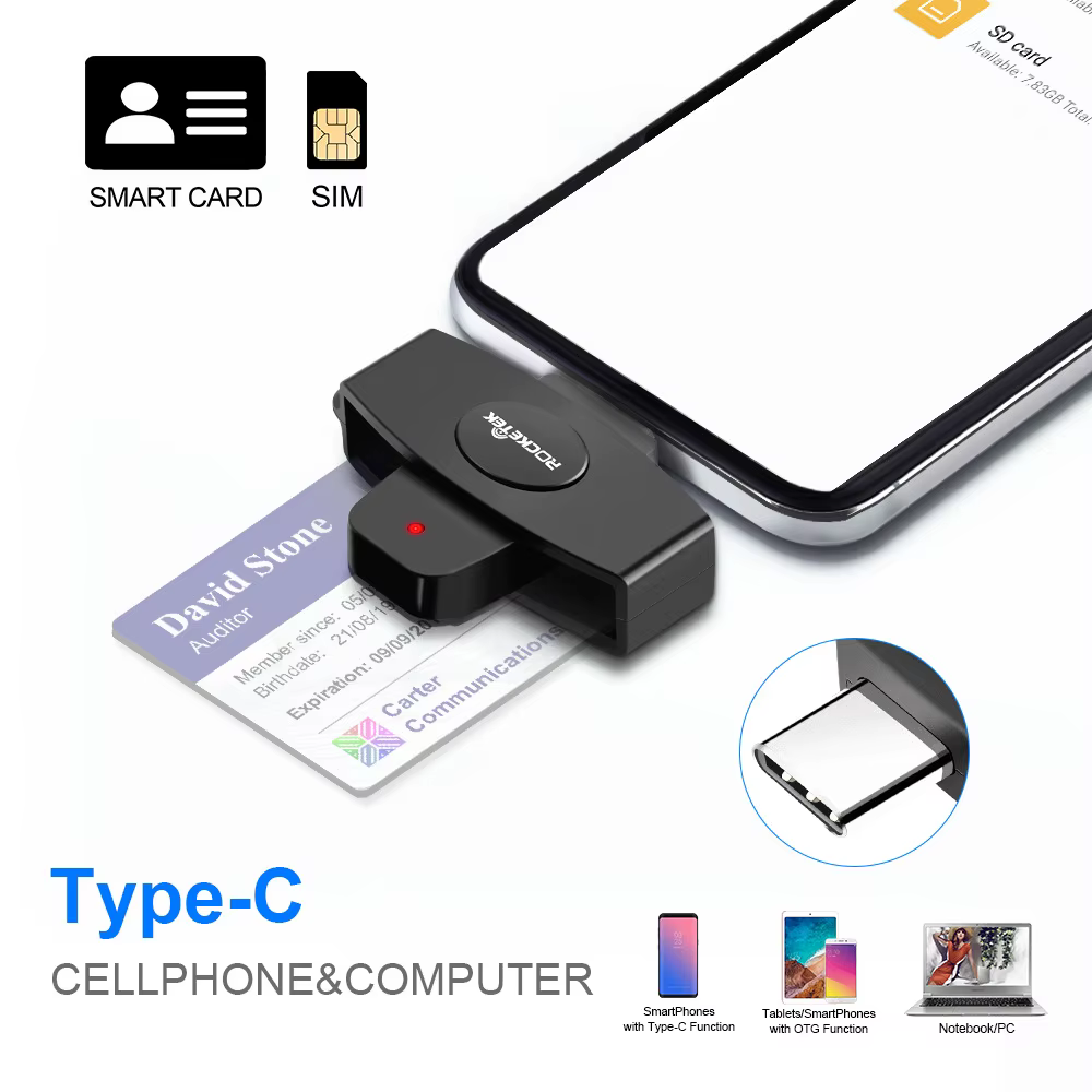 Lector de tarjetas Rocketek CSCR3 visto de frente con cable USB-C