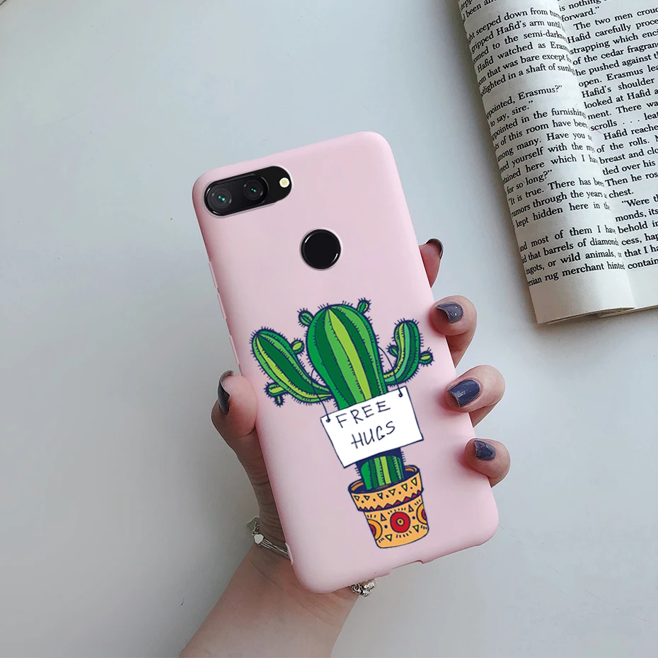 Funda de silicona con diseño de dibujos animados y acabado mate