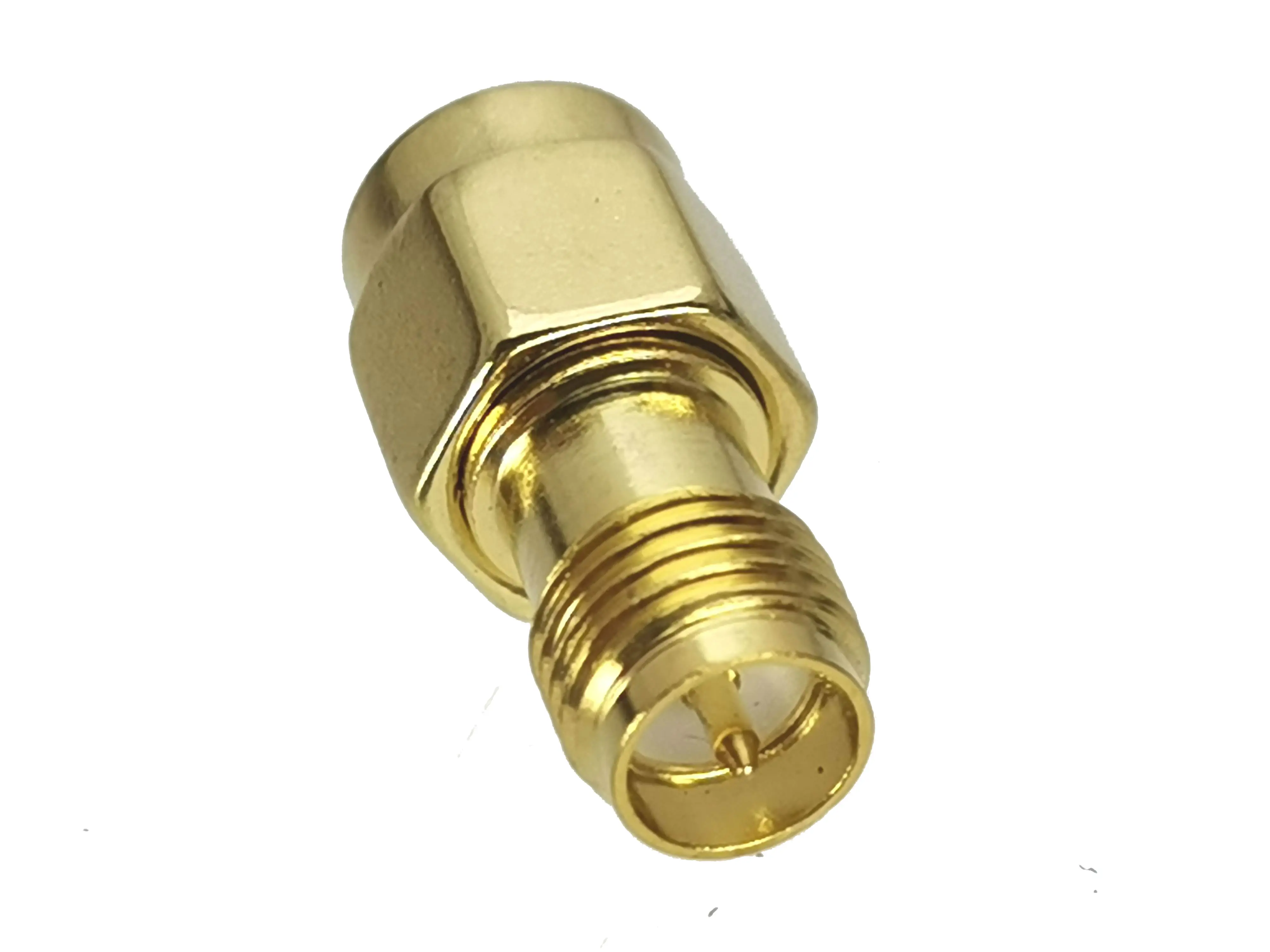 Conexión en equipo de telecomunicación