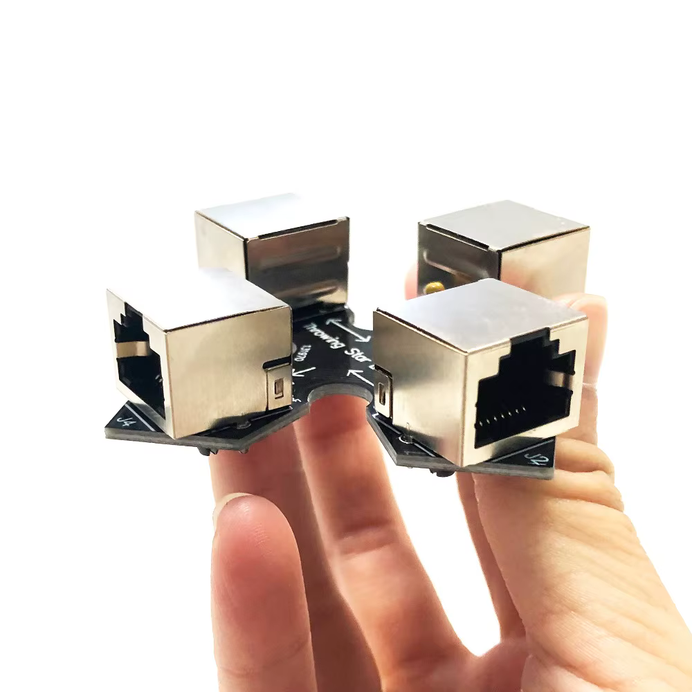 Detalle de escudo RJ45