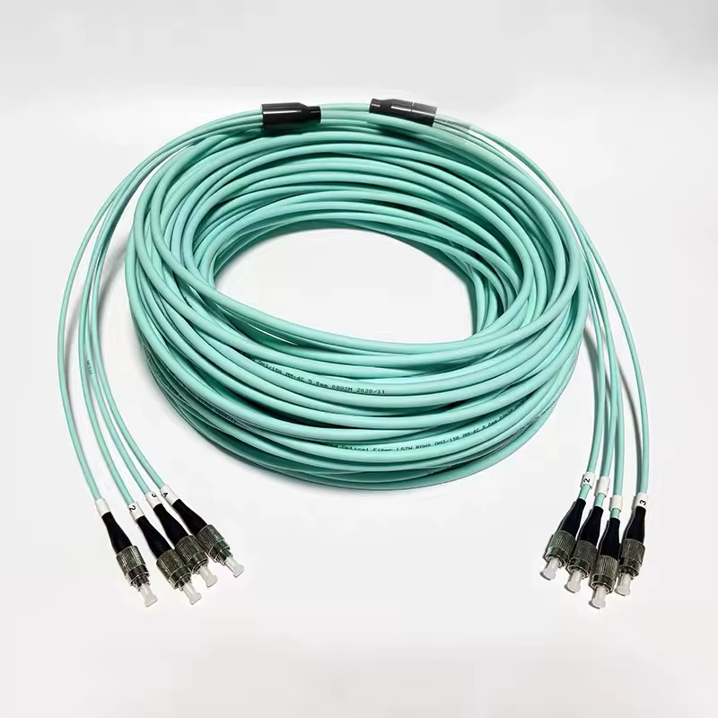 Vista frontal del cordón de fibra OM3
