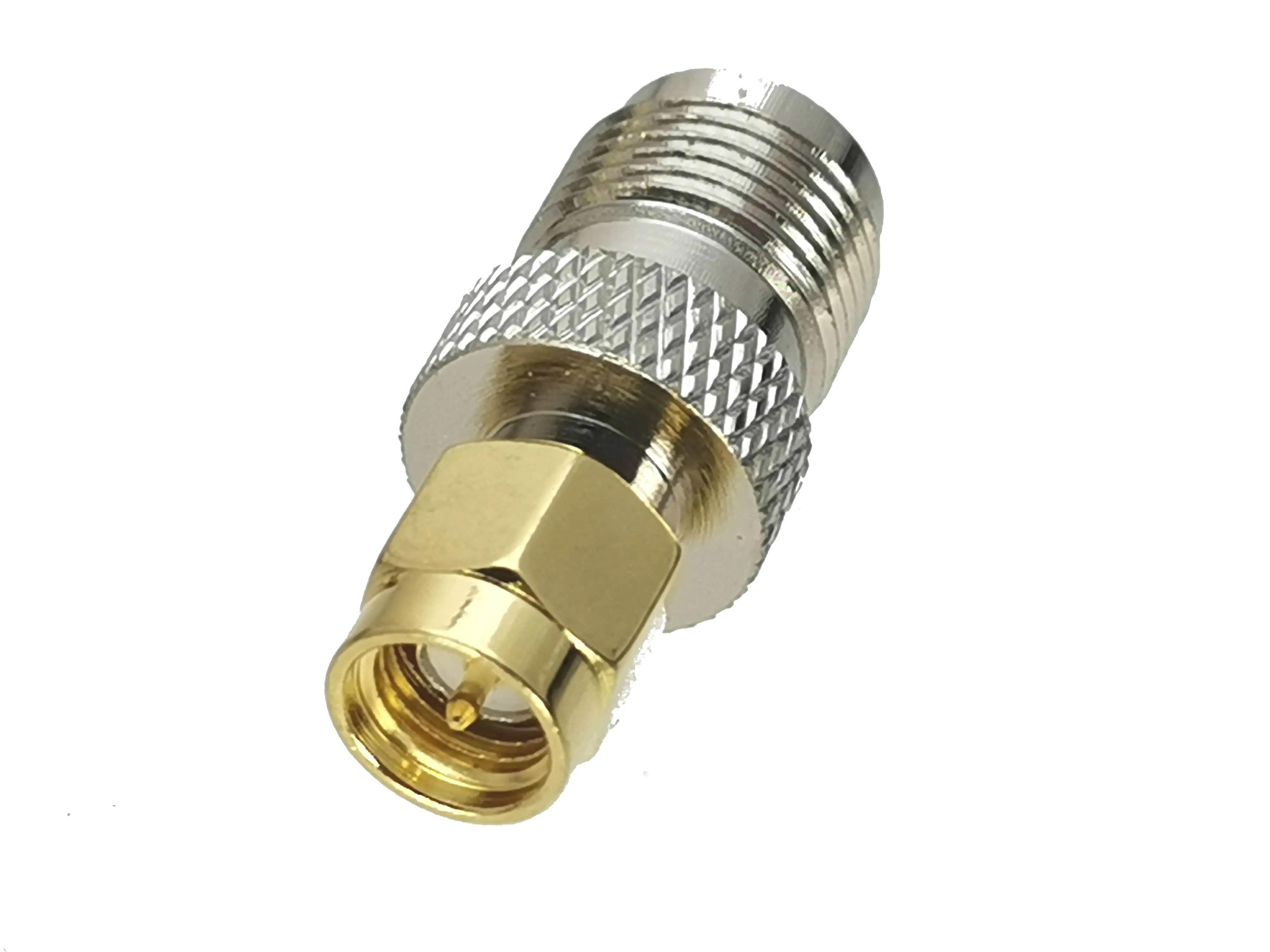 Adaptador SMA macho a TNC hembra vista lateral