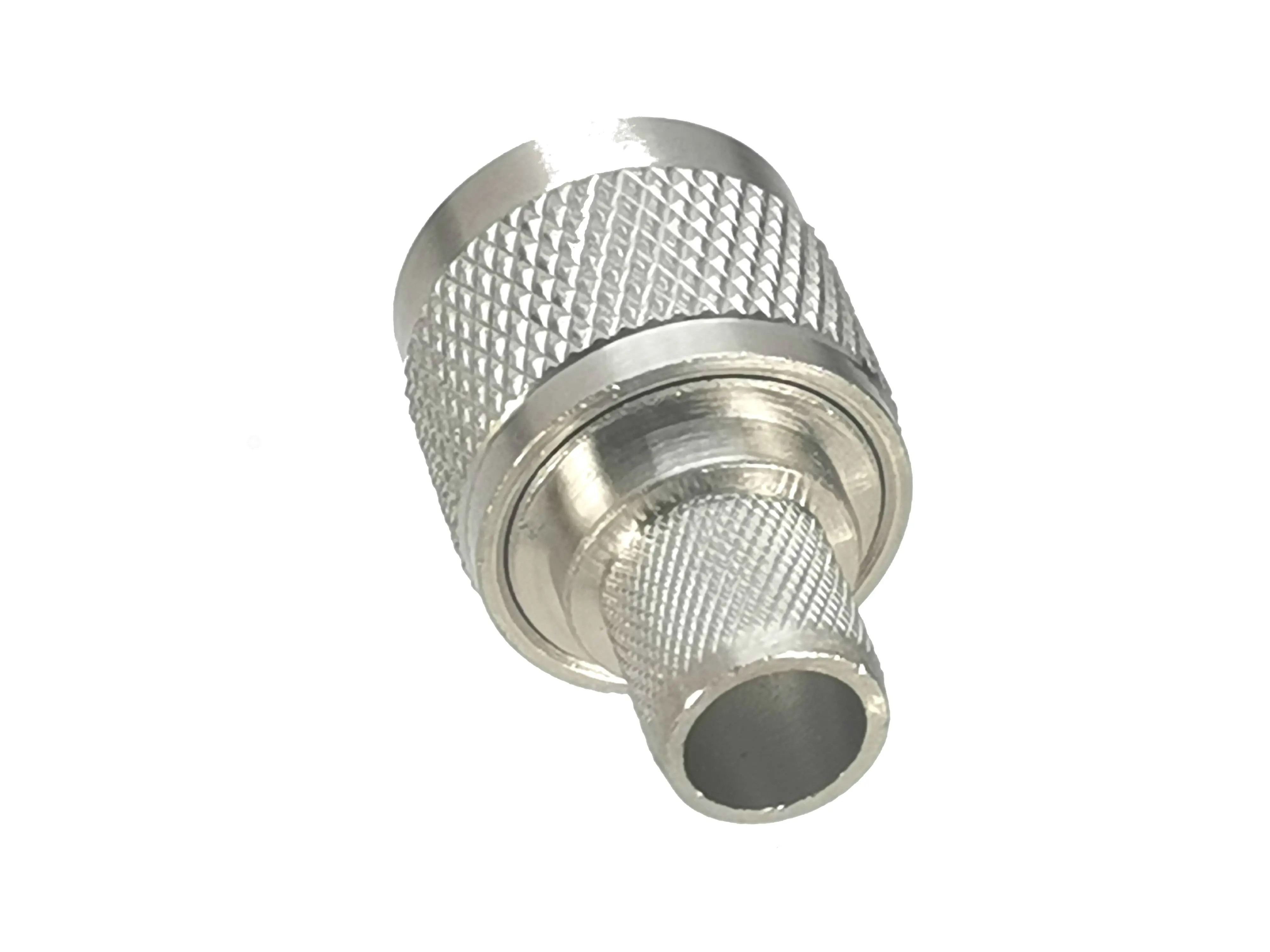 Detalle del conector coaxial tipo N