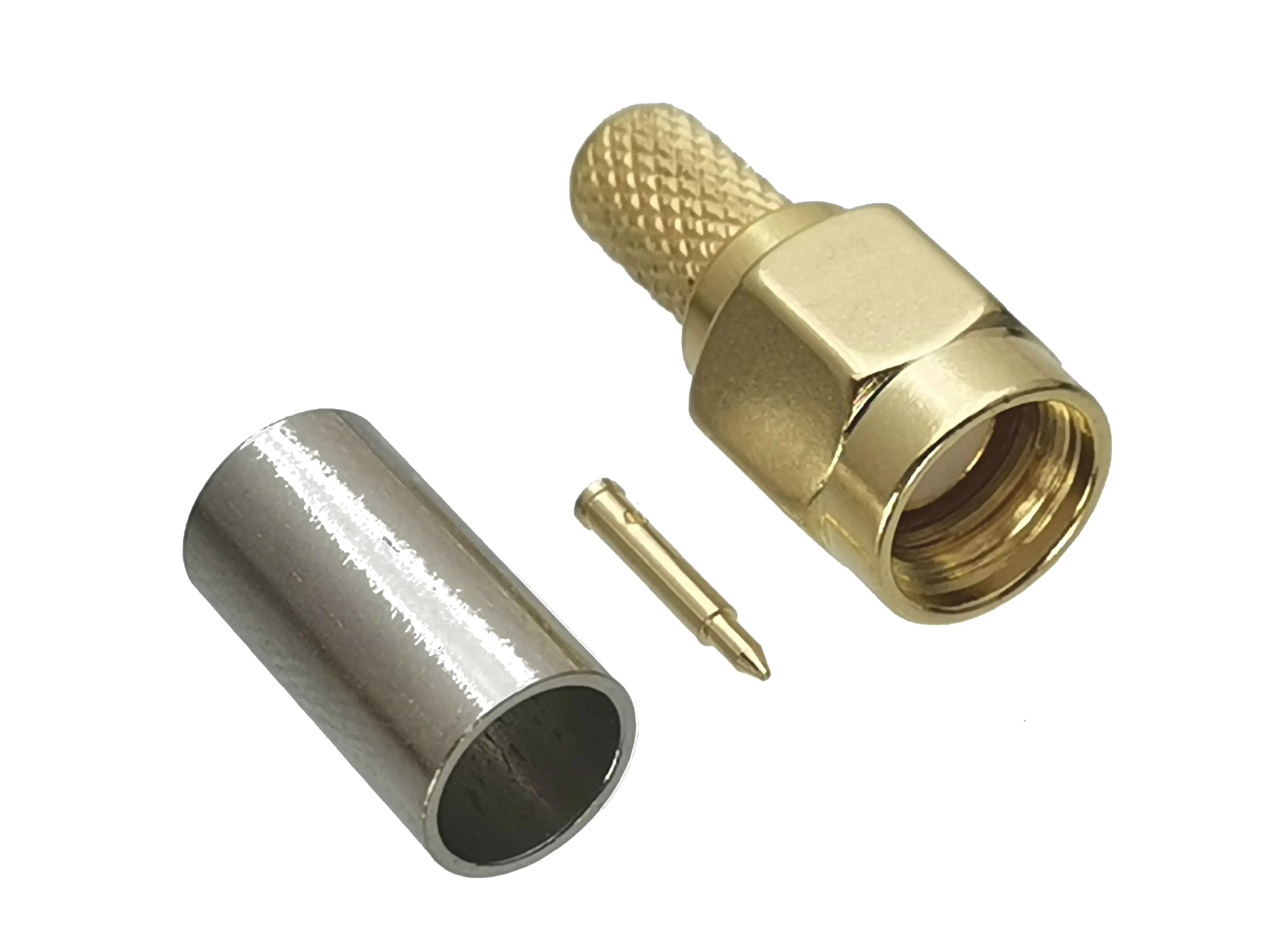 Conector SMA macho chapado en oro listo para engarce