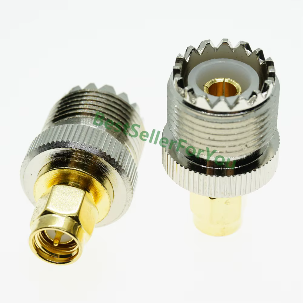 Conector adaptacor RF UHF SO-239 a SMA macho