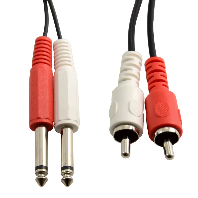 Conexión a micrófono y amplificador