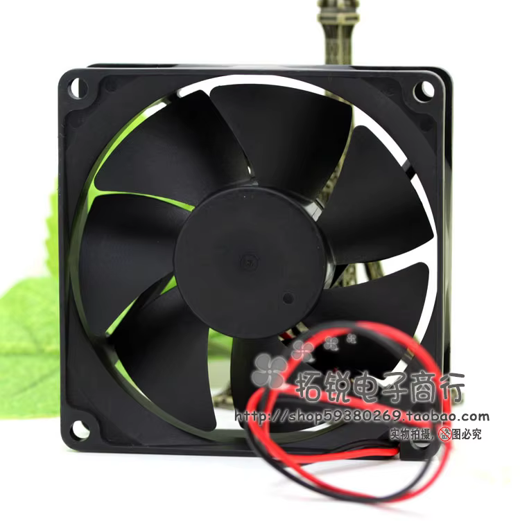 Detalle del motor del ventilador
