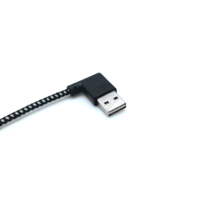 Conector USB-C macho en ángulo para smartphones compatibles