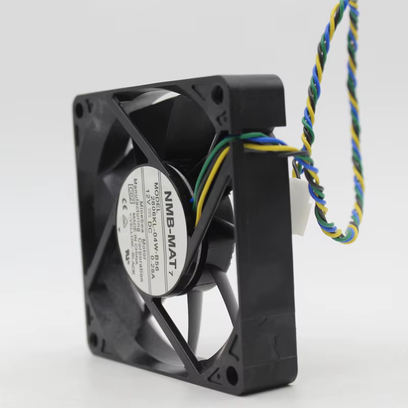Ventilador NMB 7015 visto de frente