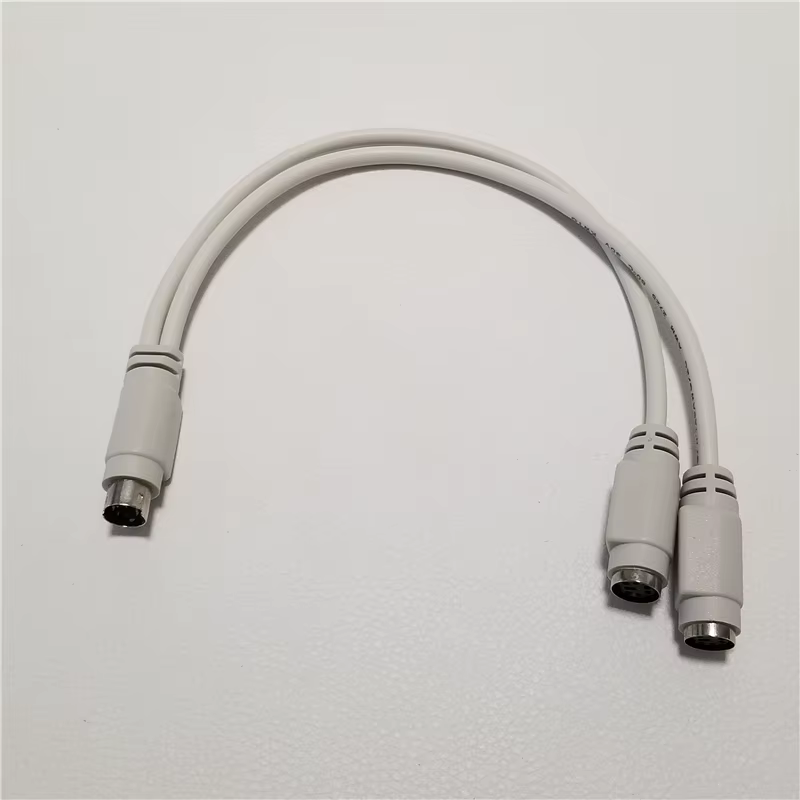 Cable y toma PS2 - detalle