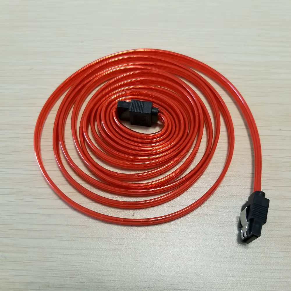 Detalle del cable rojo de 2 metros