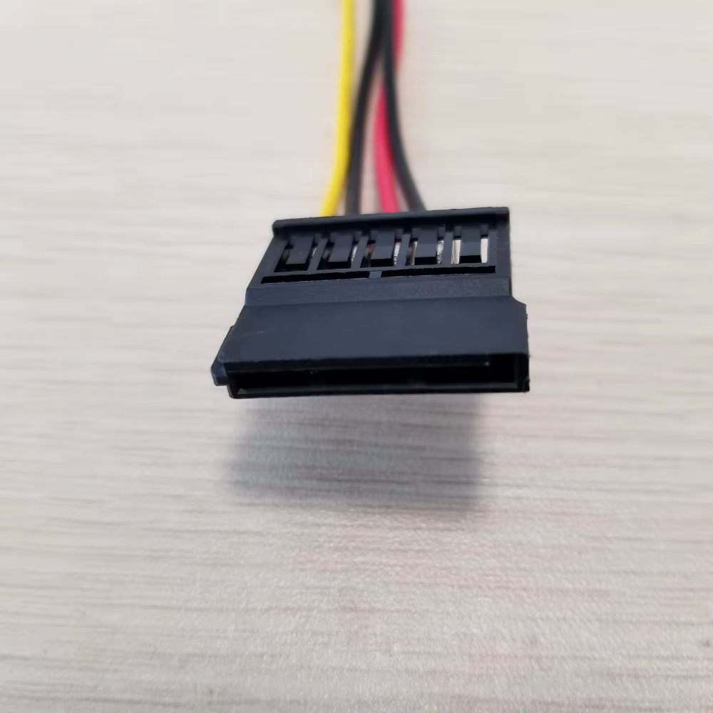 Detalle de la conexión PH 2,0 mm a SATA