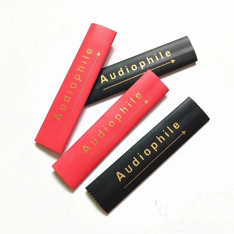 Detalle de tubos contraídos aplicando calor