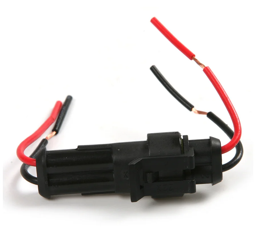 Esquema de dimensiones del conector y cable