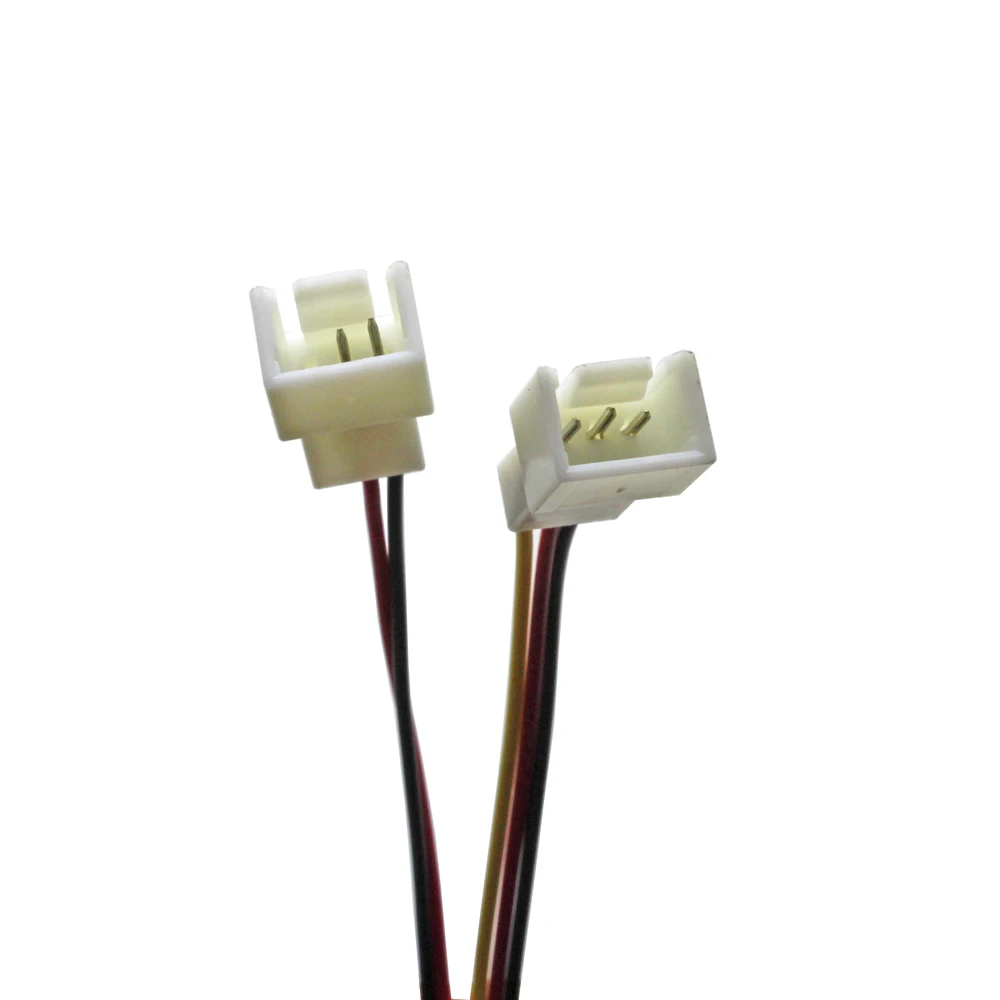 Detalle del conector hembra de 3 pines