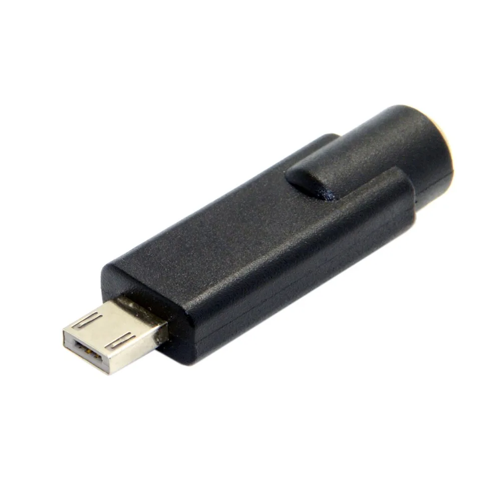 Detalle del conector 5,5mm x 2,1mm