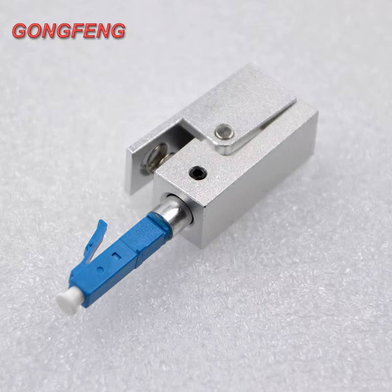 Detalle del conector LC/UPC con especificaciones técnicas