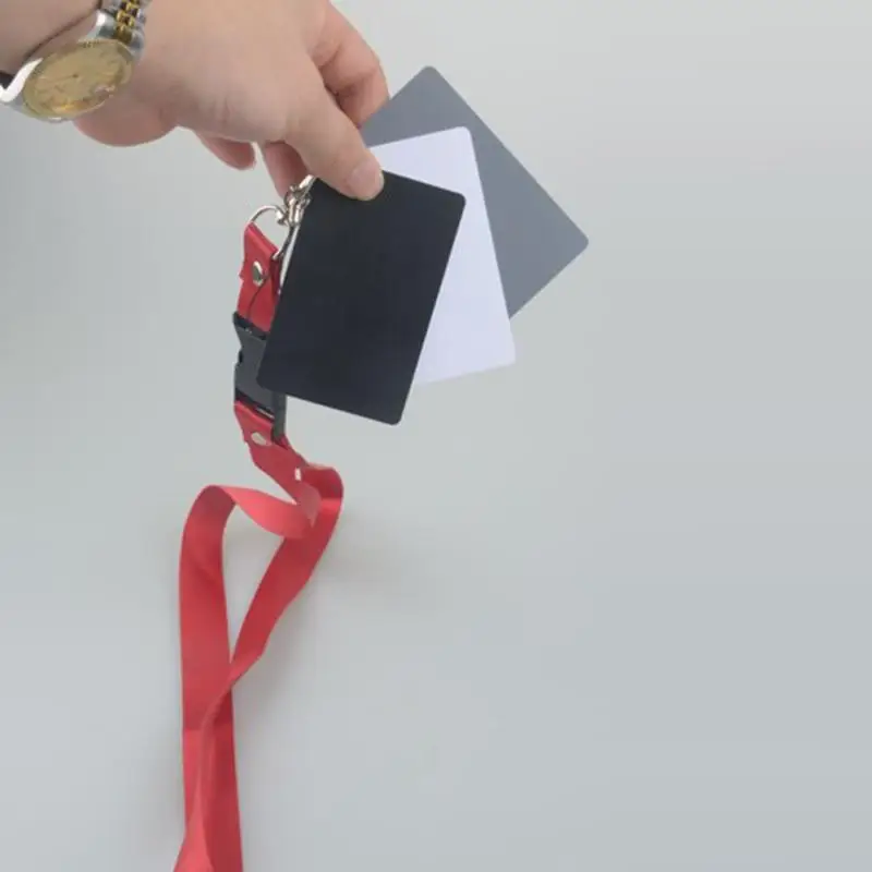 Tarjetas Grises 18% 3 en 1 bolsillo para cámara con correa - imagen 3