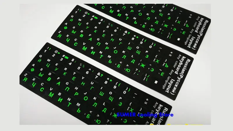 Pegatinas aplicadas en teclado