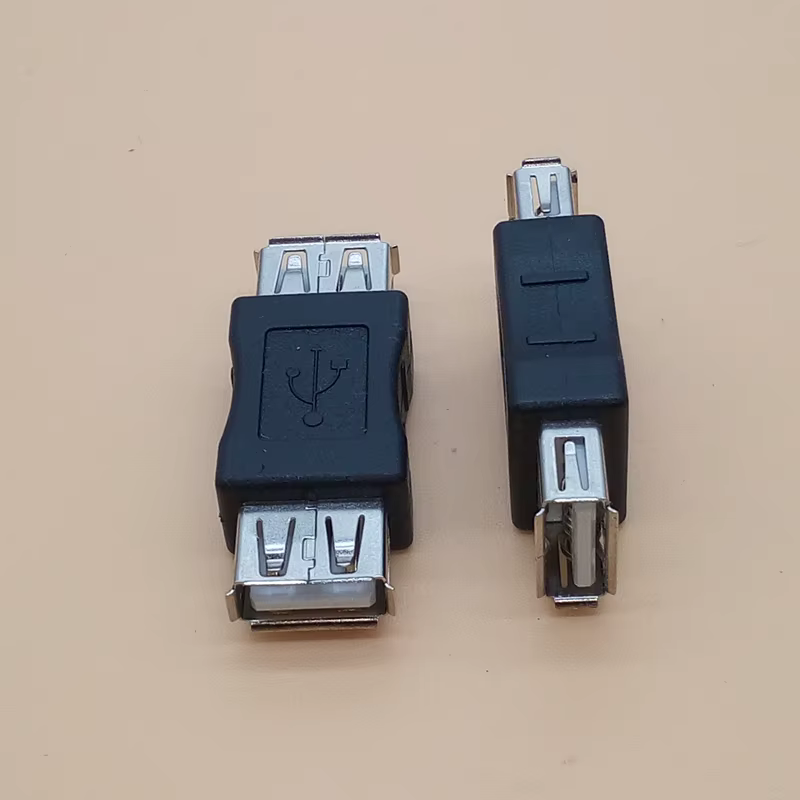 Conectores USB 2.0 tipo A hembra en detalle
