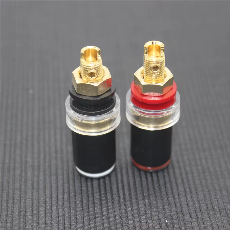 Juego de conectores color rojo/blanco para altavoces