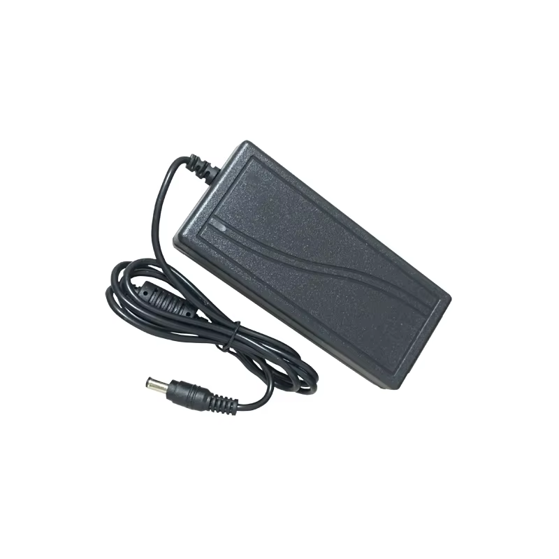 Conector DC 5,5x2,5mm del adaptador