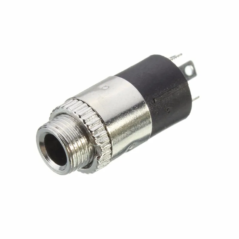 Detalle del conector de 3,5mm estéreo