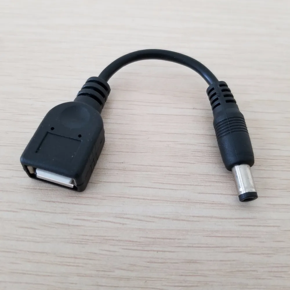 Vista del conector DC macho
