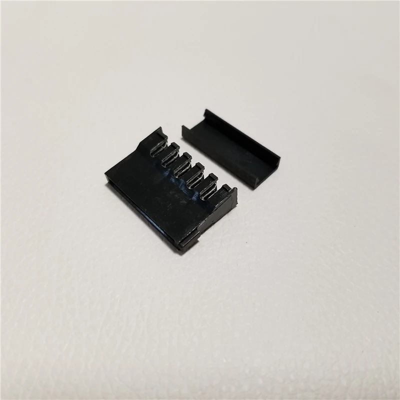 Cables de alimentación SATA en varios ángulos