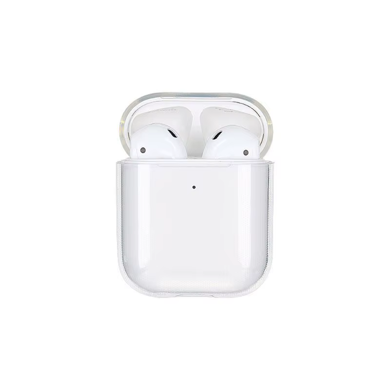 AirPods con funda instalada