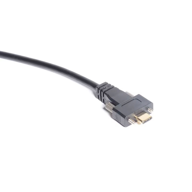Conectores USB-A y USB-C en diferentes ángulos